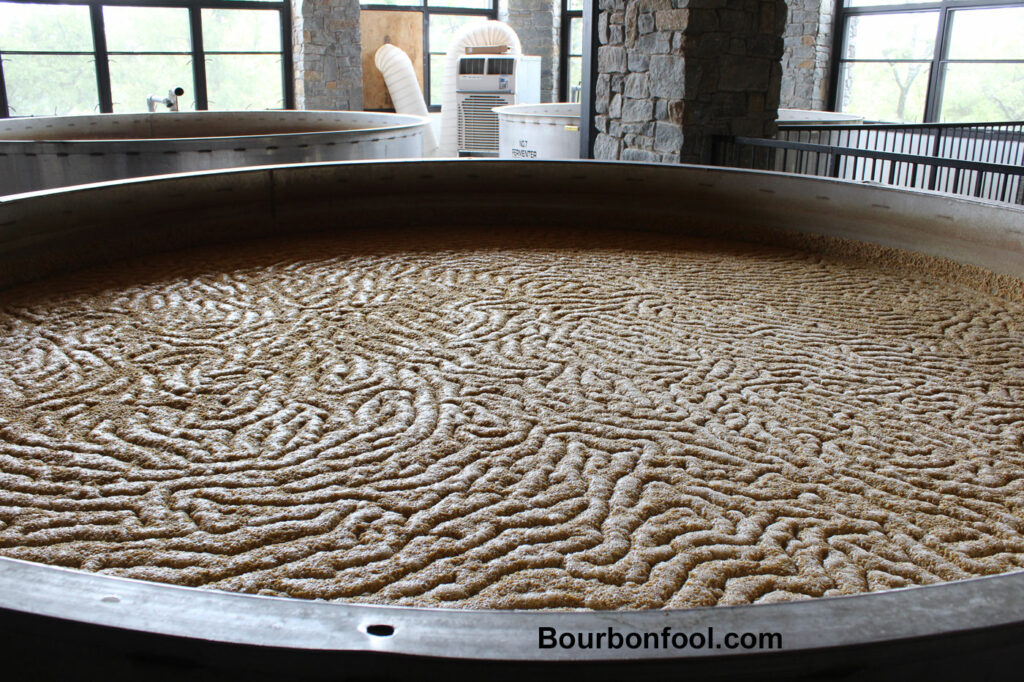 Fermentation in a mash tub